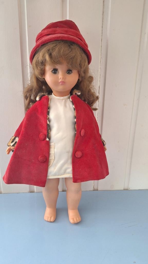 Vintage jaren '60 bella loop pop met originele kleding, Verzamelen, Poppen, Ophalen of Verzenden