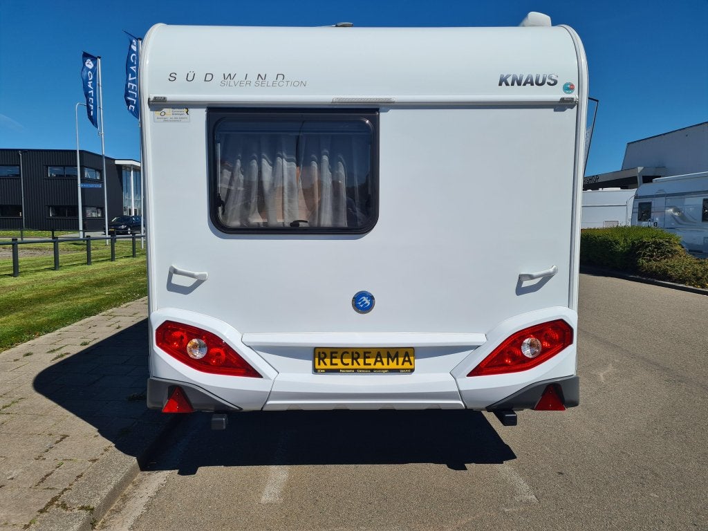 Knaus Sudwind Silver Selection 420 QD, Caravans en Kamperen, Caravans, Schokbreker, Bedrijf, Treinzit, Tot en met 3