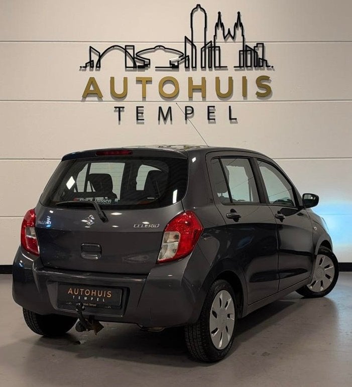 Suzuki Celerio 1.0 Comfort Nap Airco Bluetooth Trekhaak 5Deu, Auto's, Gebruikt, 400 kg, 68 pk, Origineel Nederlands