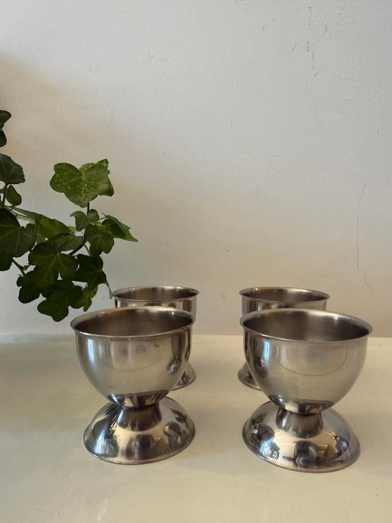 Set van 4 chrome eierdopjes, Antiek en Kunst, Ophalen of Verzenden