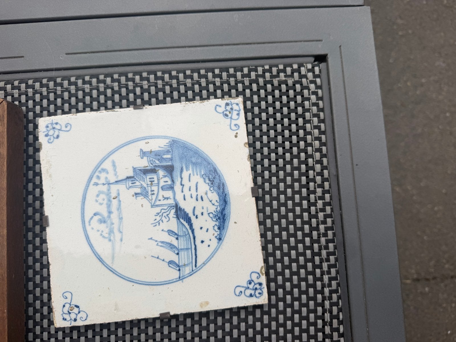 Set van 12 Makkum Tichelaar tegels in lijst, Antiek en Kunst, Antiek | Wandborden en Tegels, Ophalen