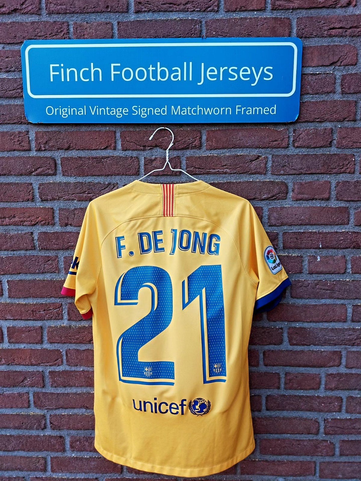 ORIGINAL BARCELONA AWAY 19/20 FRENKIE DE JONG 21 SIZE M, Verzamelen, Ophalen of Verzenden, Zo goed als nieuw, Buitenlandse clubs