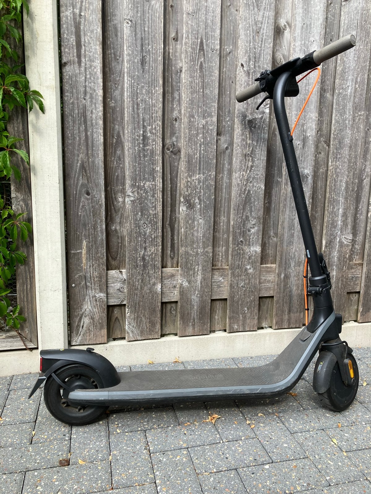 Ninebot Segway E-step - Gebruikt, Goede Staat 25km/h, Fietsen en Brommers, Steps, Ophalen, Gebruikt, Elektrische step (E-scooter)