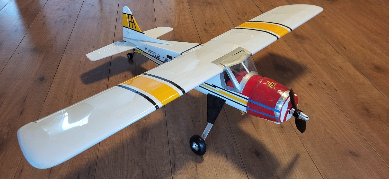 RC Vliegtuig Harbour Air - Zo goed als nieuw, Ophalen of Verzenden, Zo goed als nieuw, Elektro, RTF (Ready to Fly)