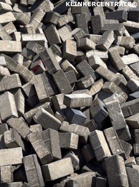 ROOIKORTING 2.400m2 antraciet betonklinkers keiformaat straa, Tuin en Terras, Tegels en Klinkers, Bij dit gebruikte product niet te achterhalen