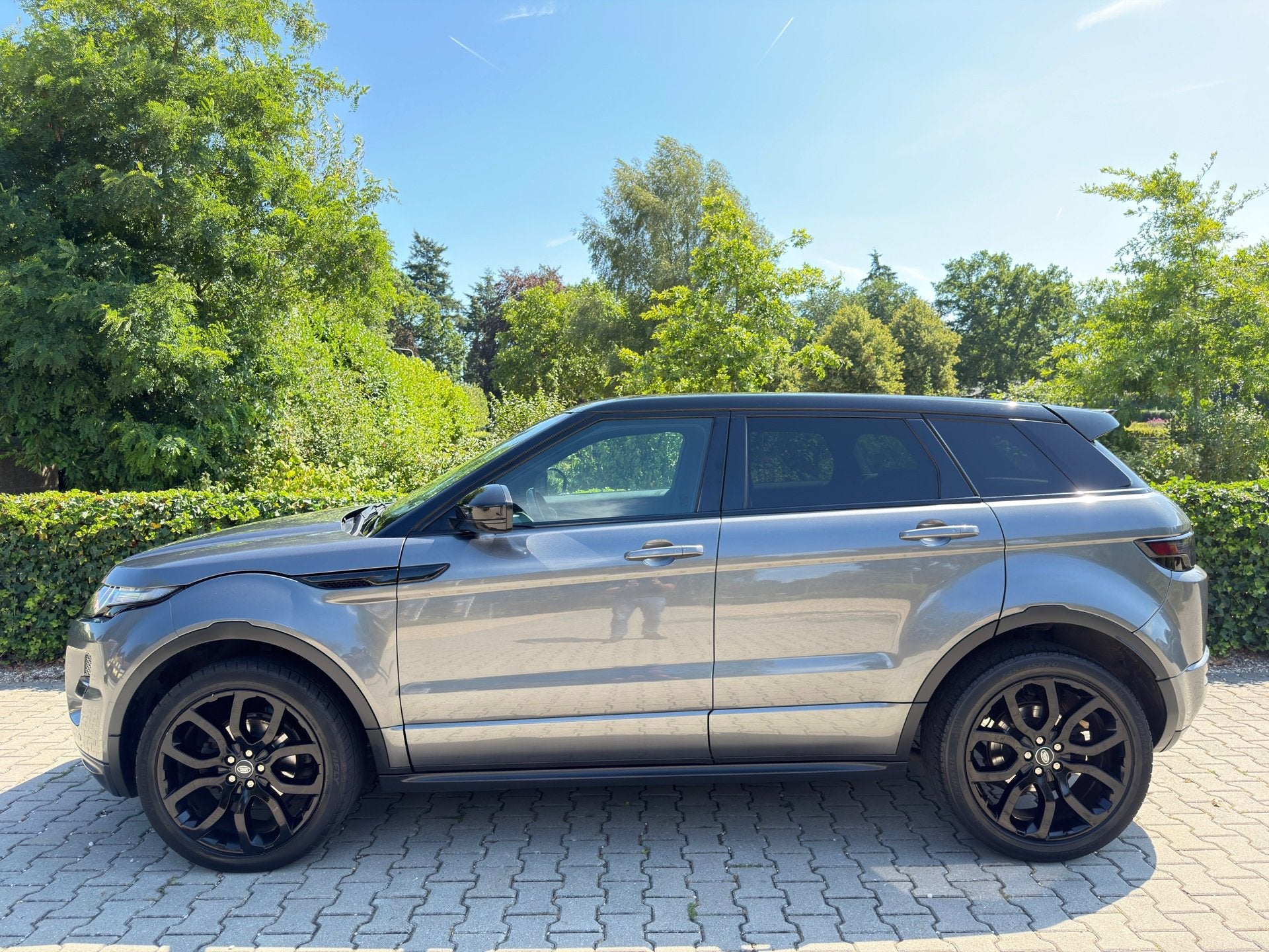 Foto 4 van Land Rover Range Rover Evoque 2.0 Si 4WD R Dynamic Autobiogr