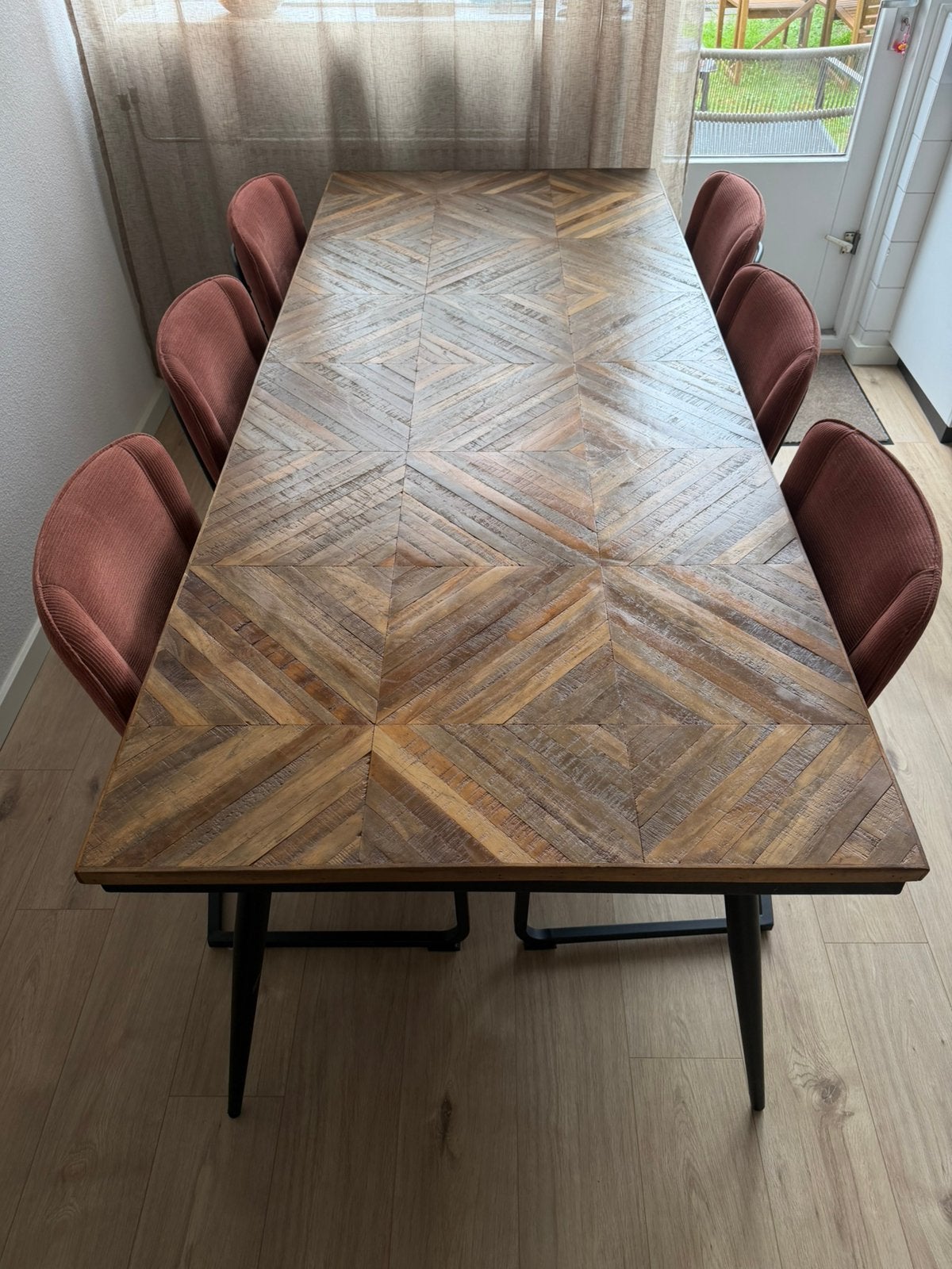 Teakhouten eettafel, Ophalen, Gebruikt, Industrieel, 6 tot 8 stoelen