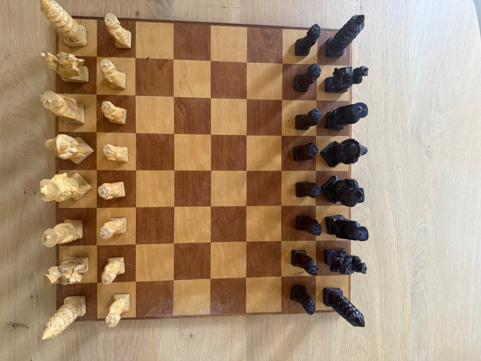 Traditioneel chinees schaakspel antiek, Een of twee spelers, Ophalen, Gebruikt