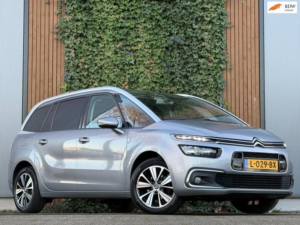 Citroen Grand C4 Picasso 1.2 PureTech Shine|7P|NIEUW. DISTR., 1350 kg, Stof, Gebruikt, 1199 cc