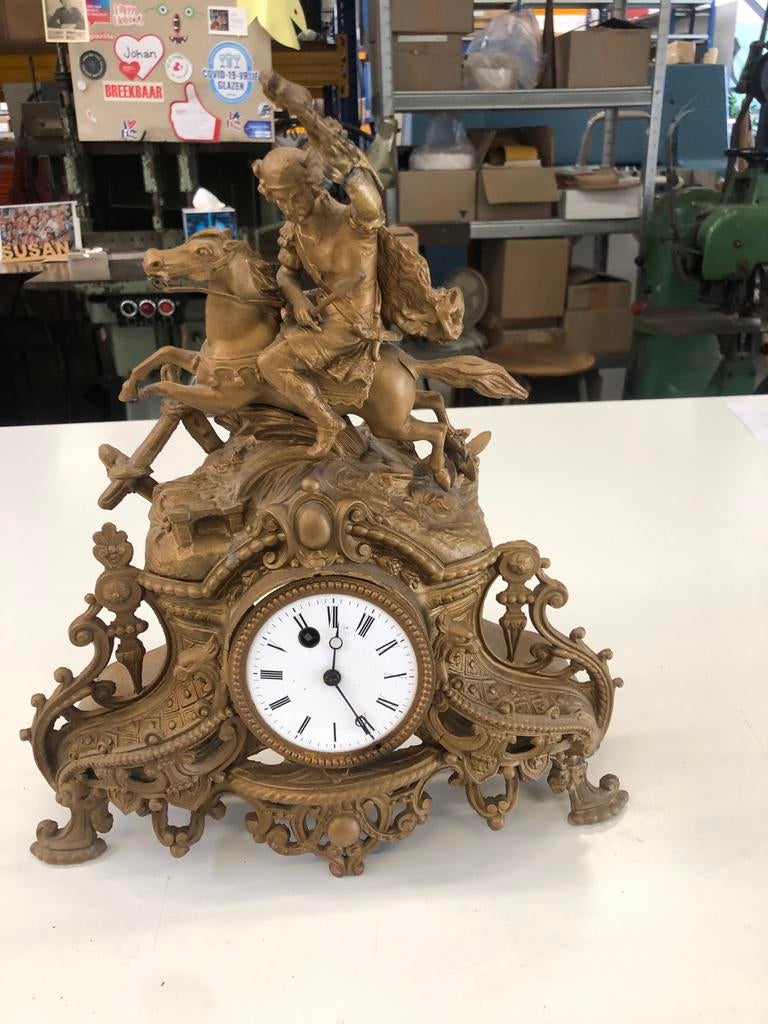 Antiek Frans klokje met ruiterfiguur, Ophalen of Verzenden