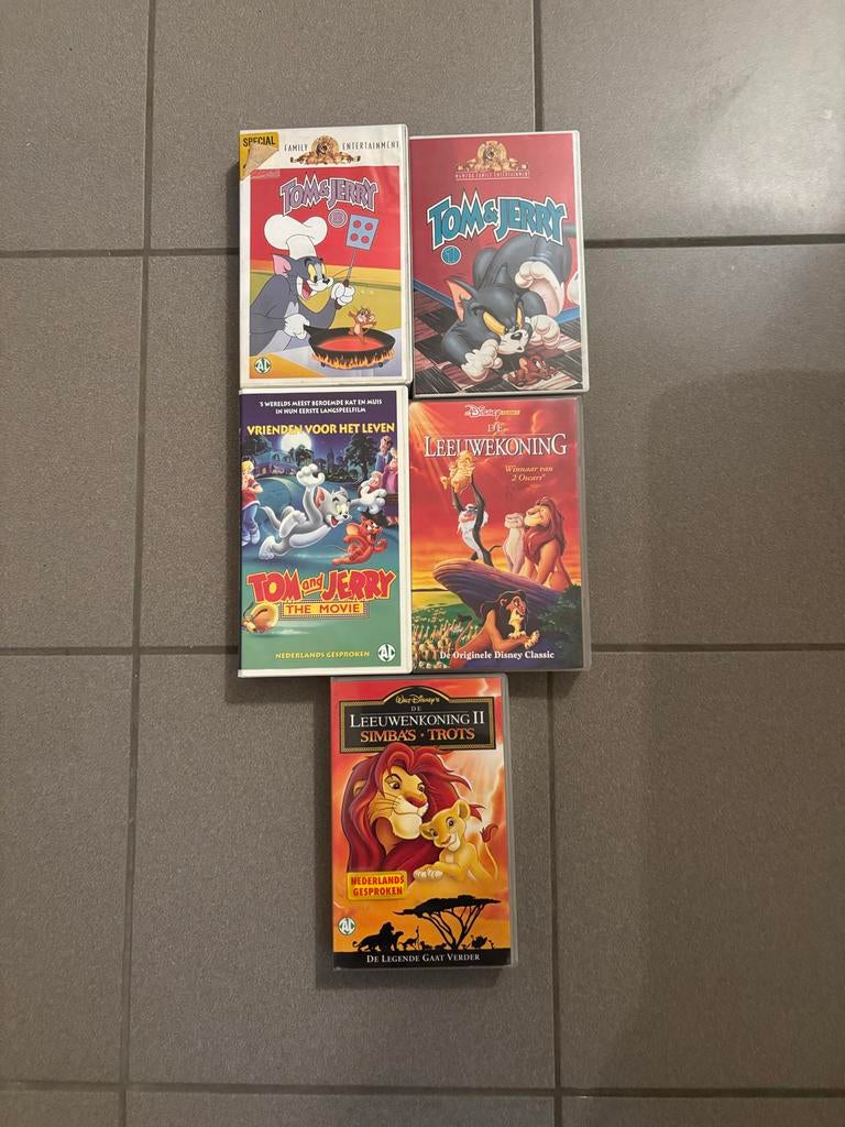 VHS-collectie: Tom & Jerry en De Leeuwenkoning (5 stuks), Cd's en Dvd's, Ophalen of Verzenden, Zo goed als nieuw