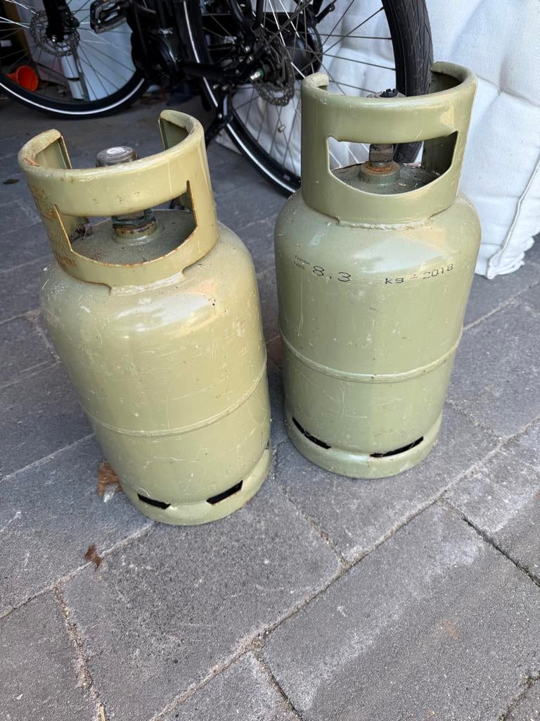 2x Primagaz propaan gasflessen 8.3 kg (leeg), Ophalen, Gebruikt