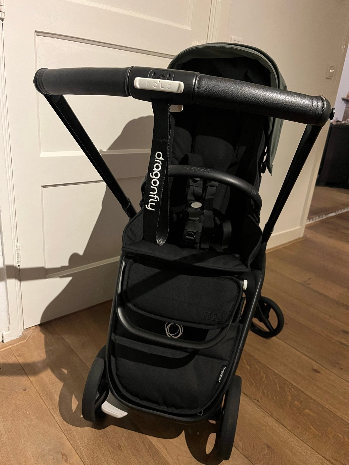 Bugaboo Dragonfly kinderwagen met reiswieg, kleur groen., Ophalen, Bugaboo, Zo goed als nieuw, Combiwagen