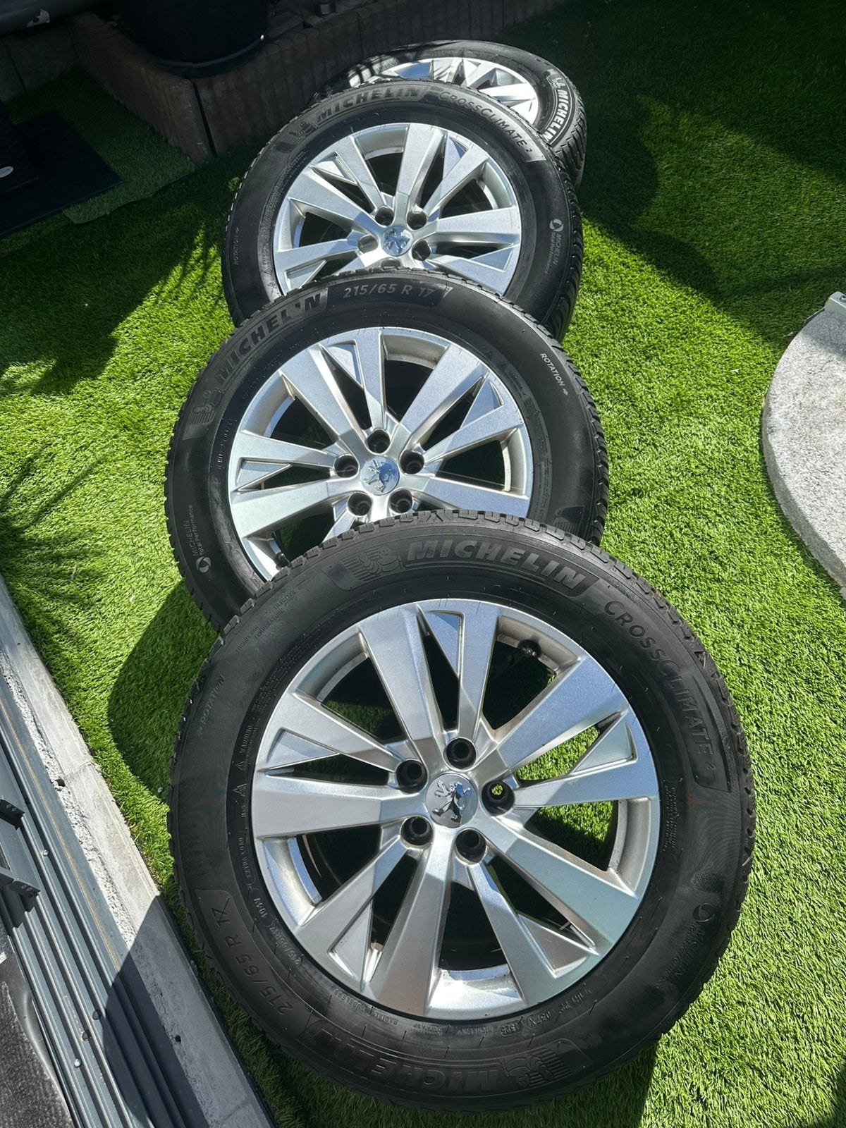 Peugeot Orig.velgen Chicago 17 inch 5x108 AllSeason Michelin, Auto-onderdelen, Banden en Velgen, 215 mm, Banden en Velgen, 17 inch
