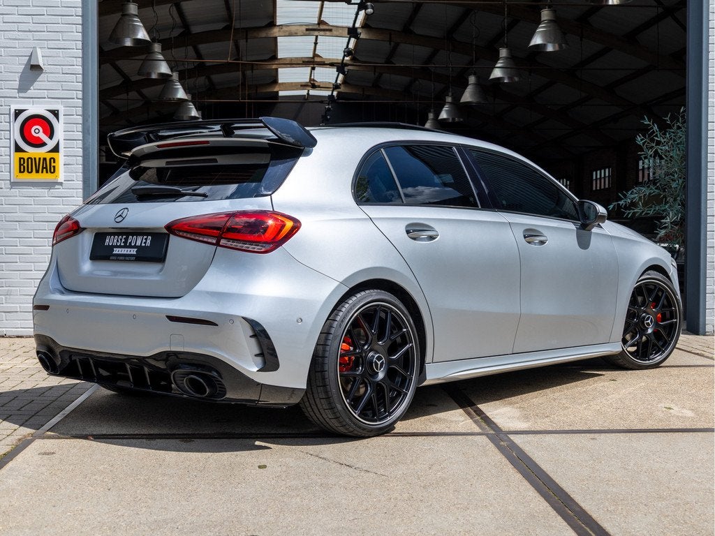 Mercedes-Benz A-Klasse 200 Launch Edition Premium Plus AMG *, Auto's, Gebruikt, Euro 6, 4 cilinders, Leder