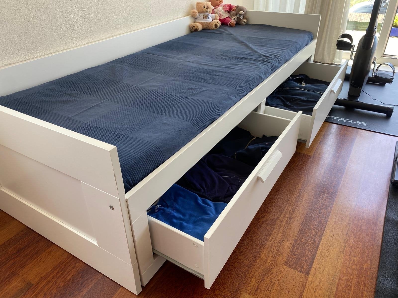 IKEA Hemnes bedbank met 2 lades - wit, Huis en Inrichting, Slaapkamer | Bedden, Ophalen, Eenpersoons, Wit, 80 cm