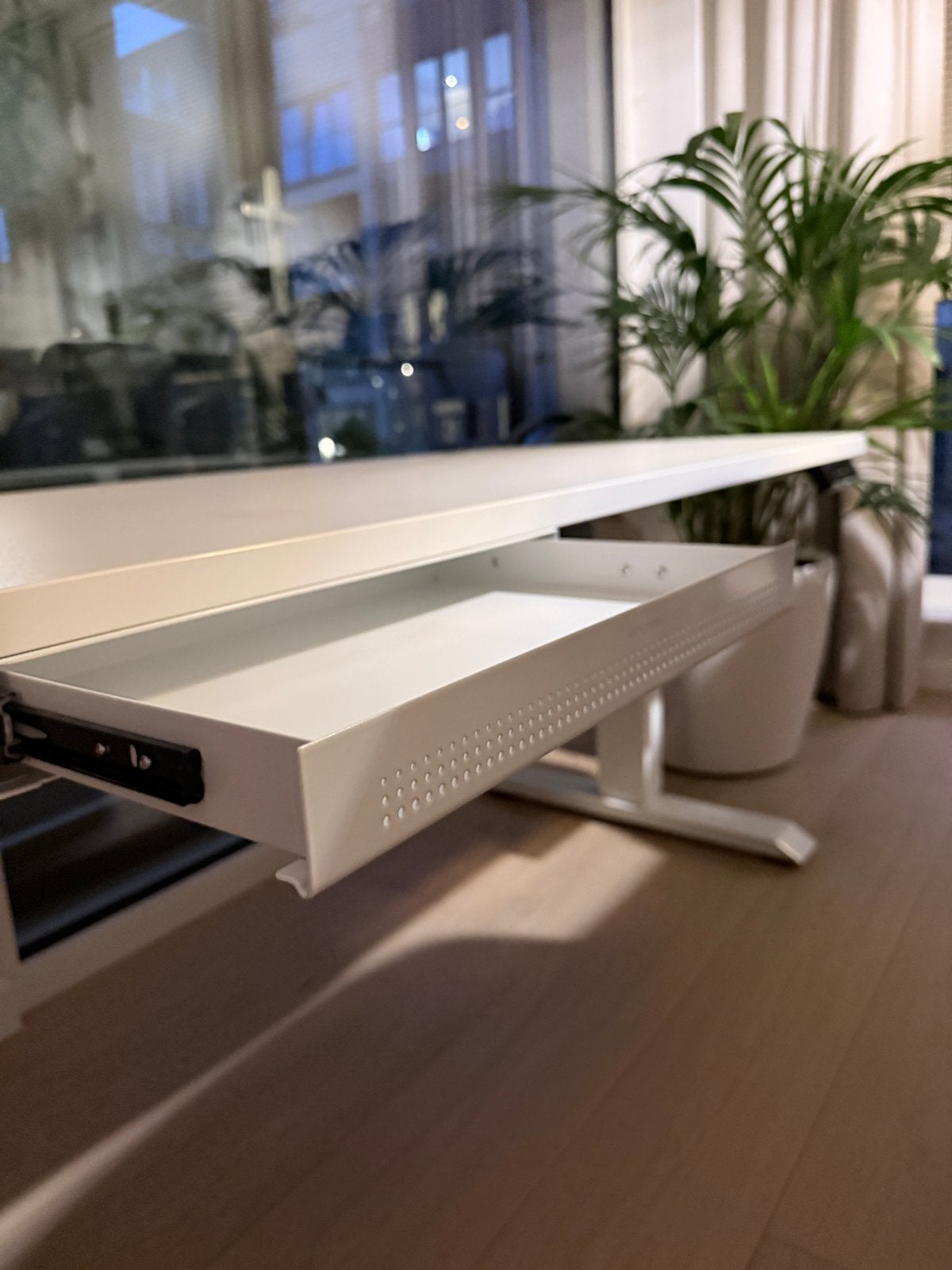 Desktonic Zit-sta Bureau - Wit, Elektrisch Verstelbaar