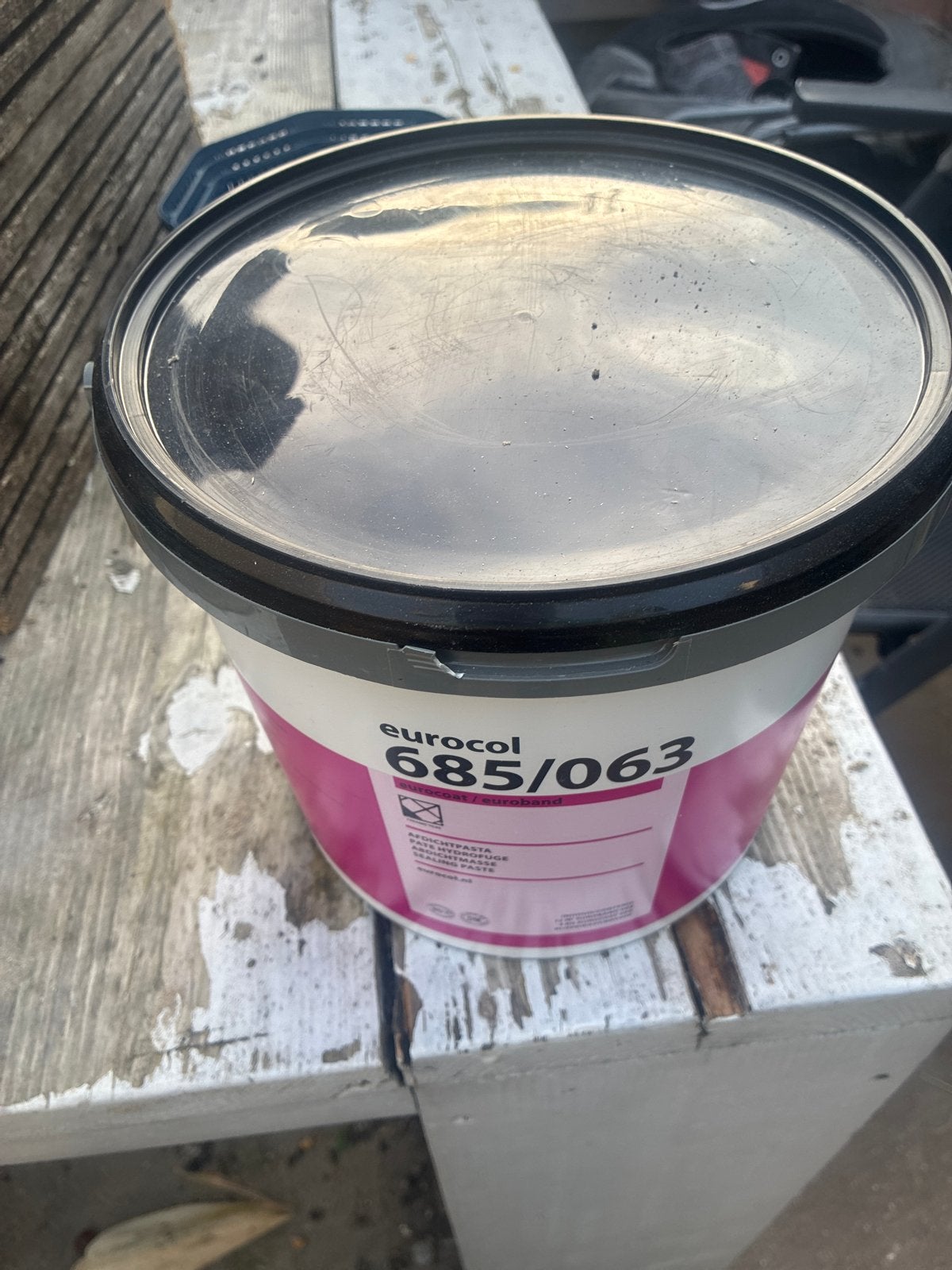 Eurocol 685/063 Egaliseerpasta - Roze, Ophalen, 10 tot 15 liter, Roze, Verf