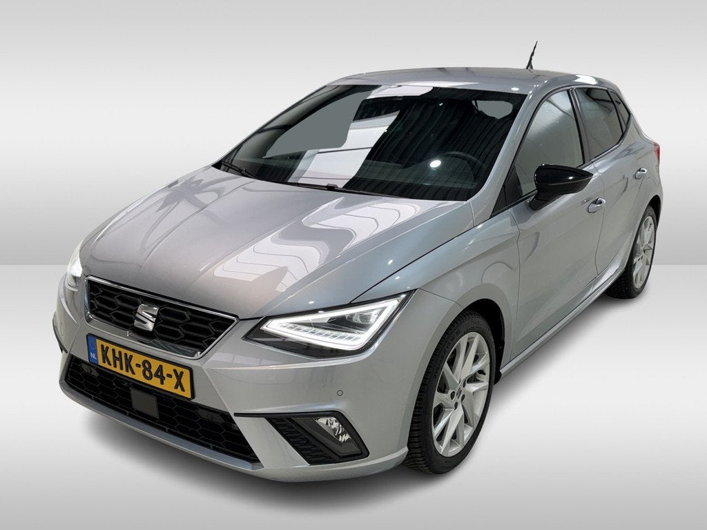 SEAT Ibiza 1.0 EcoTSI 110pk DSG FR (bj 2023, automaat), Auto's, Stof, Gebruikt, Euro 6, 580 kg