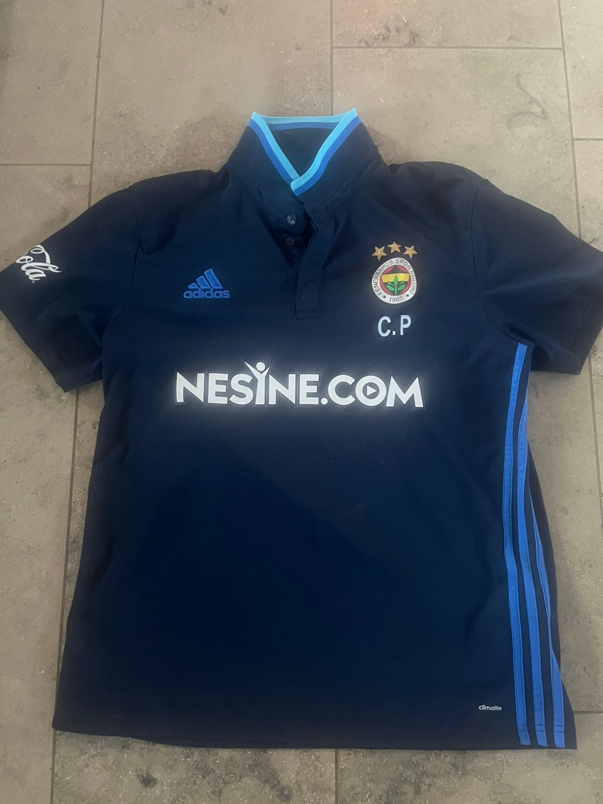 ORGINEEL POLO SHIRT FENERBAHÇE, Verzamelen, Verzenden, Zo goed als nieuw, Buitenlandse clubs, Shirt