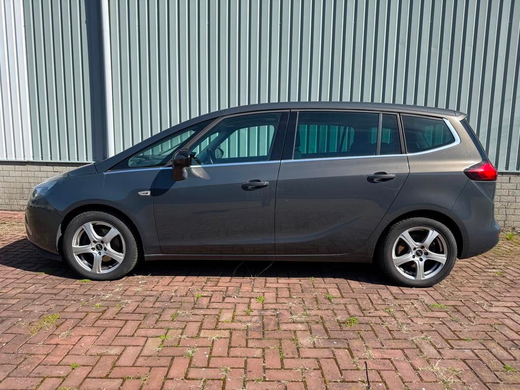 Opel Zafira Tourer 1.6 CDTI Business+ 7p. Export, Auto's, Opel, Gebruikt, 4 cilinders, 7 stoelen, Origineel Nederlands