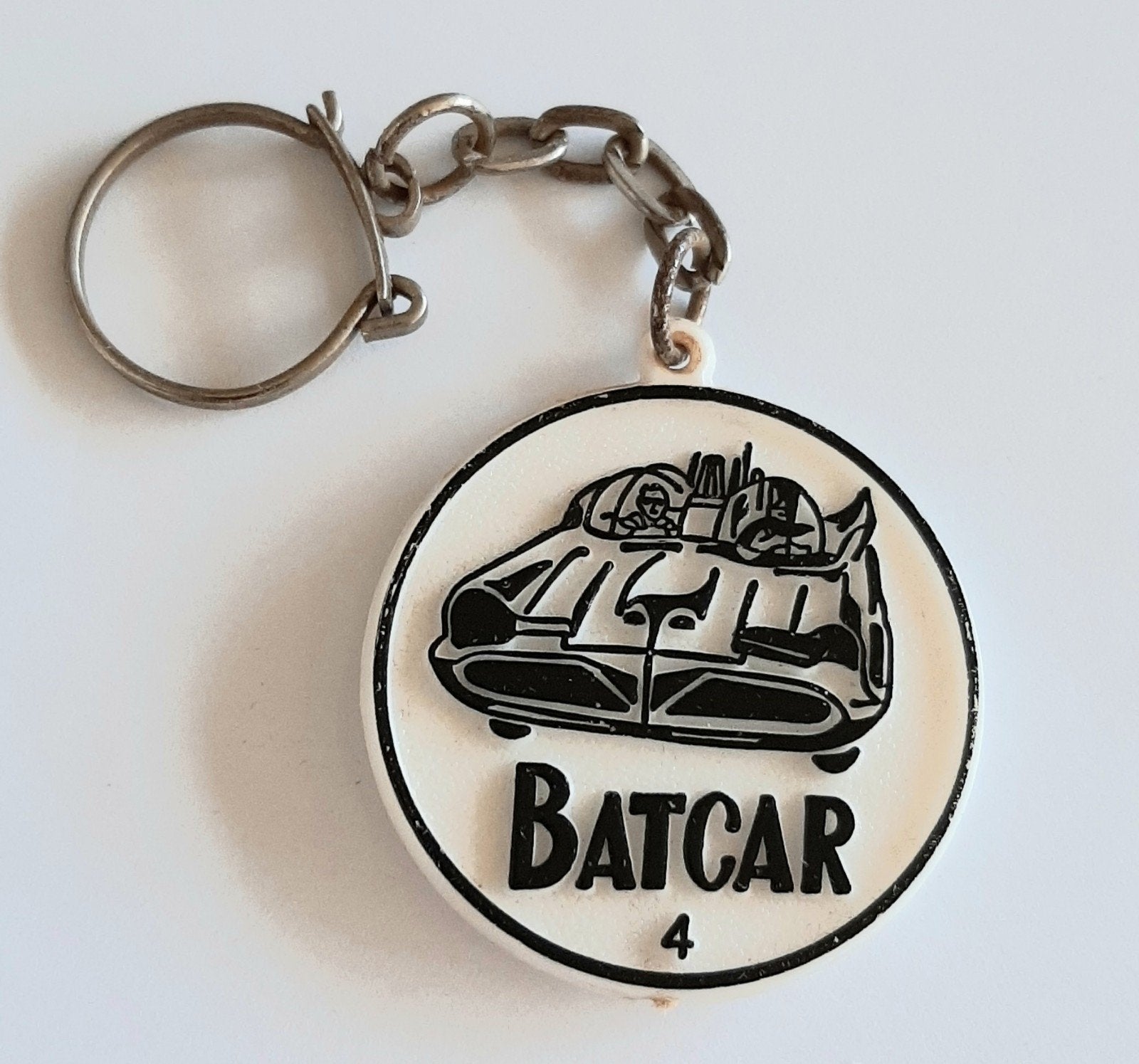 BATMAN, BATCAR SLEUTELHANGER, IN GOEDE STAAT, ZWART/WIT, Verzamelen, Verzenden, Zo goed als nieuw