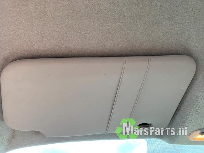 Zonneklep van een Nissan Juke, Gebruikt, -, -, Ophalen of Verzenden