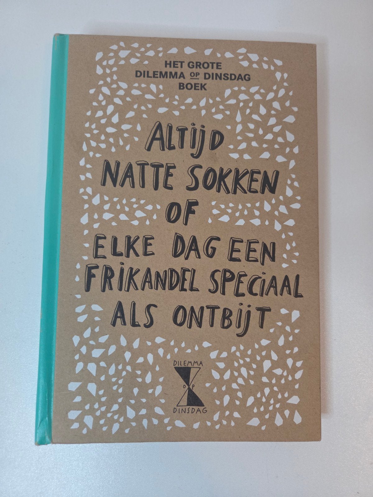 Het Grote Dilemma Op Dinsdag Boek | 1600 onmogelijke dilemma, Ophalen of Verzenden, Gelezen, Overige typen