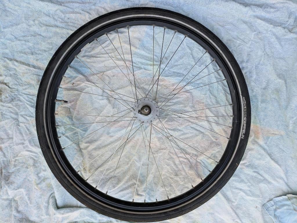 Shimano Nexus Voorwiel 28 inch met dynamo in naaf, Fietsen en Brommers, Ophalen, Gebruikt, Wiel
