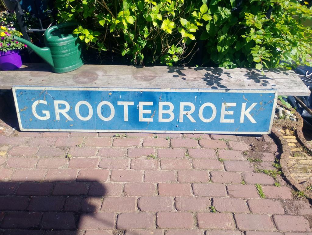 Plaatsnaambord Grootebroek, Huis en Inrichting, Barren, Ophalen