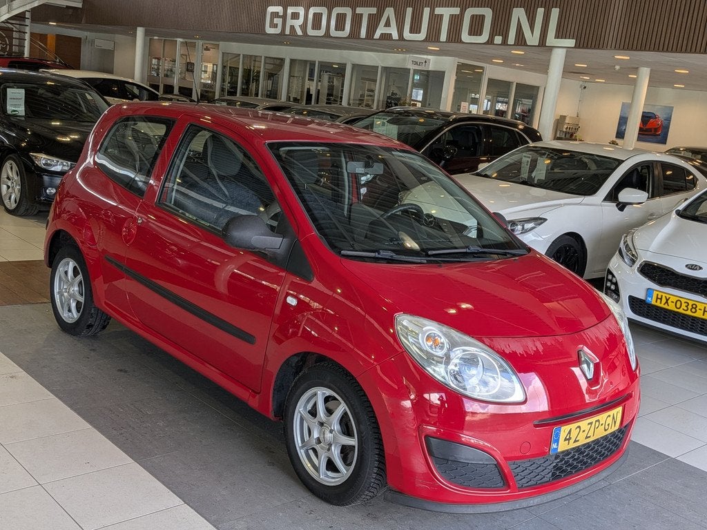Renault Twingo 1.2 Authentique Airco, Stuurbekrachtiging, Voorwielaandrijving, Gebruikt, 31 €/maand, 4 cilinders