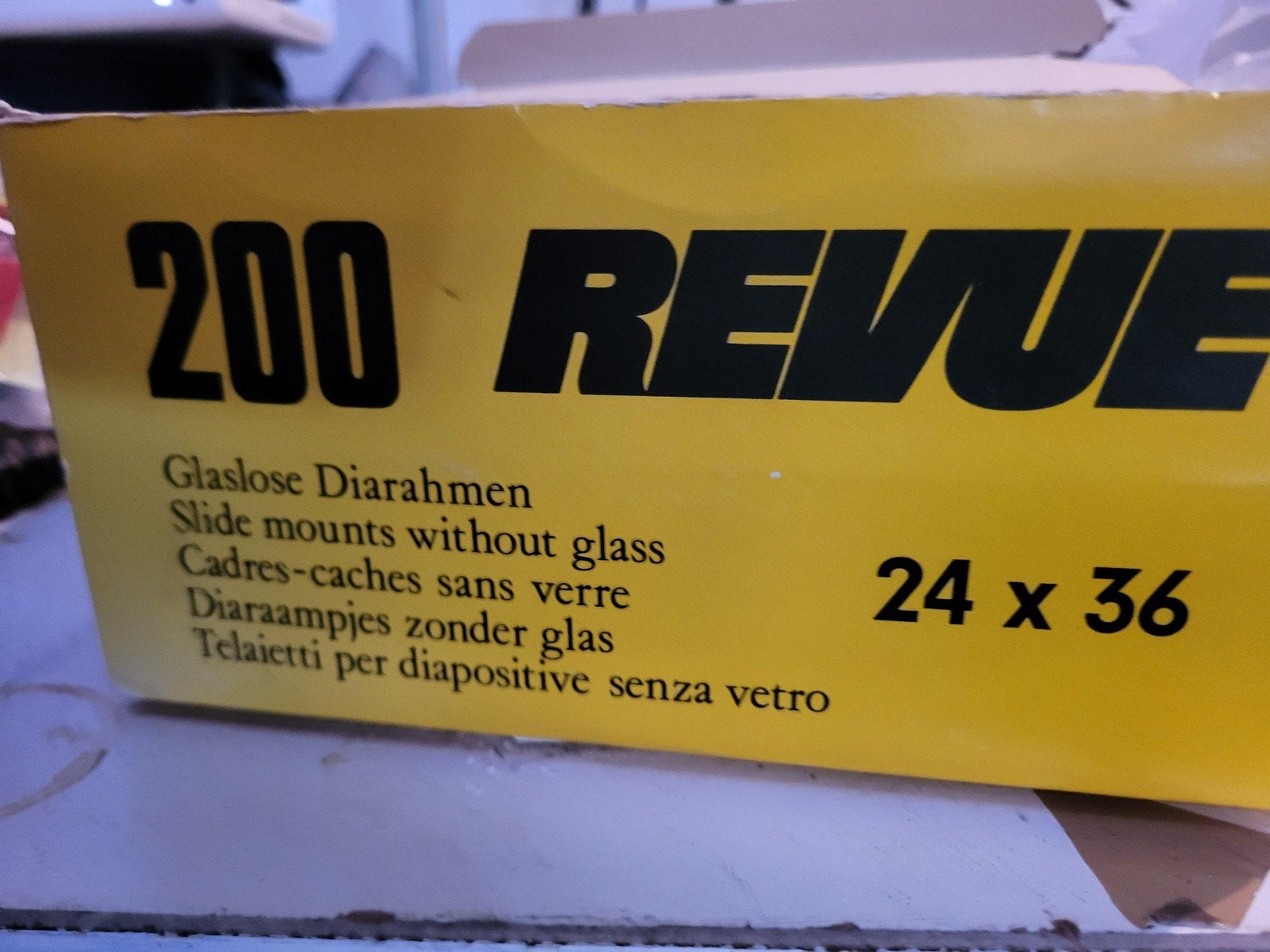 200 Revue Glasloze Diaraampjes 24x36 - Nieuw in doos, Ophalen of Verzenden, Nieuw