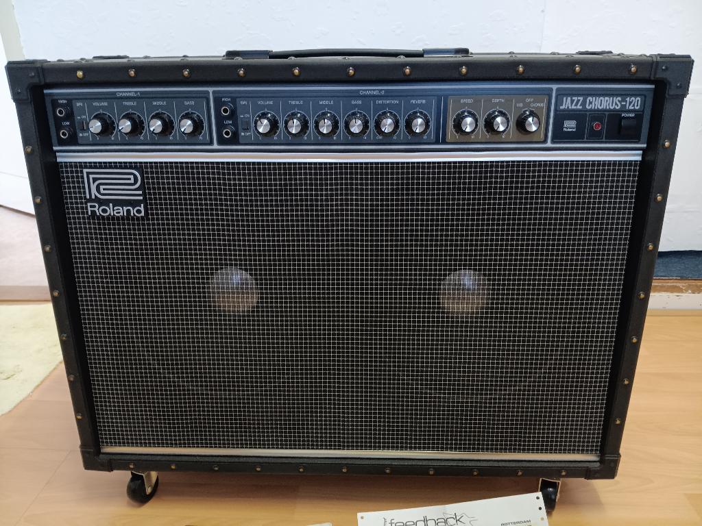 Roland JC120, Muziek en Instrumenten, Ophalen, Nieuw, Gitaar, 100 watt of meer