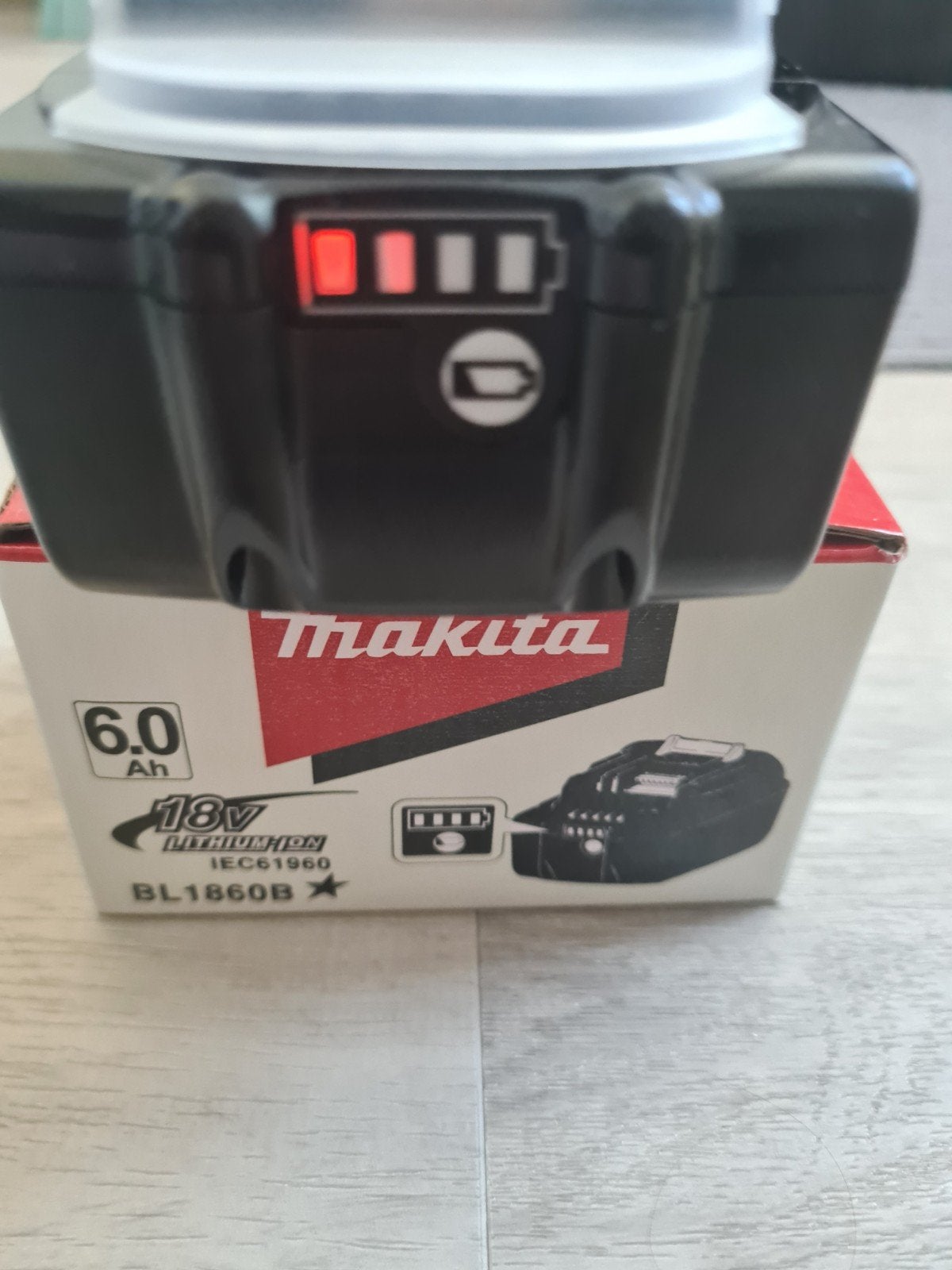 Makita 18V 6.0Ah Li-ion Accu BL1860B, Ophalen, Nieuw