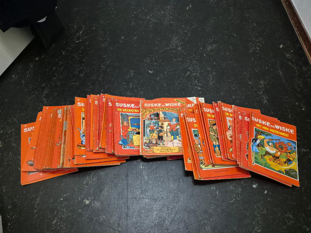 Suske en Wiske diversen incl speciale uitgaven, Meerdere stripboeken, Ophalen, Gelezen