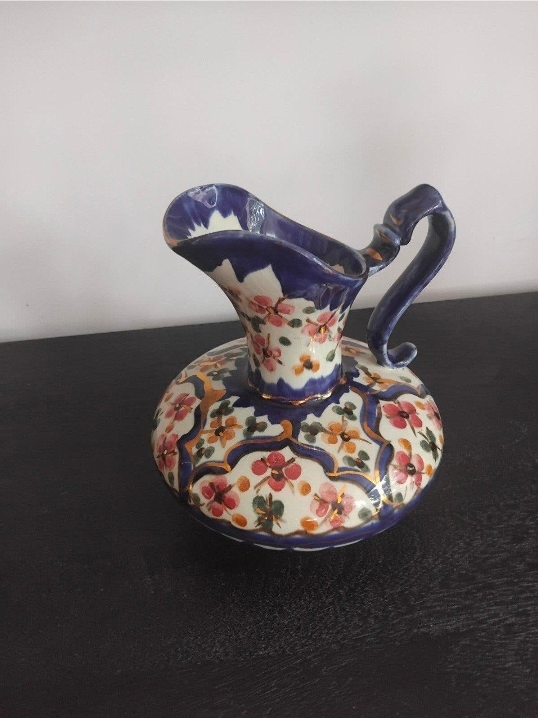 Majolica schenkkan uit Holland is met de hand beschilderd me, Antiek en Kunst, Ophalen of Verzenden