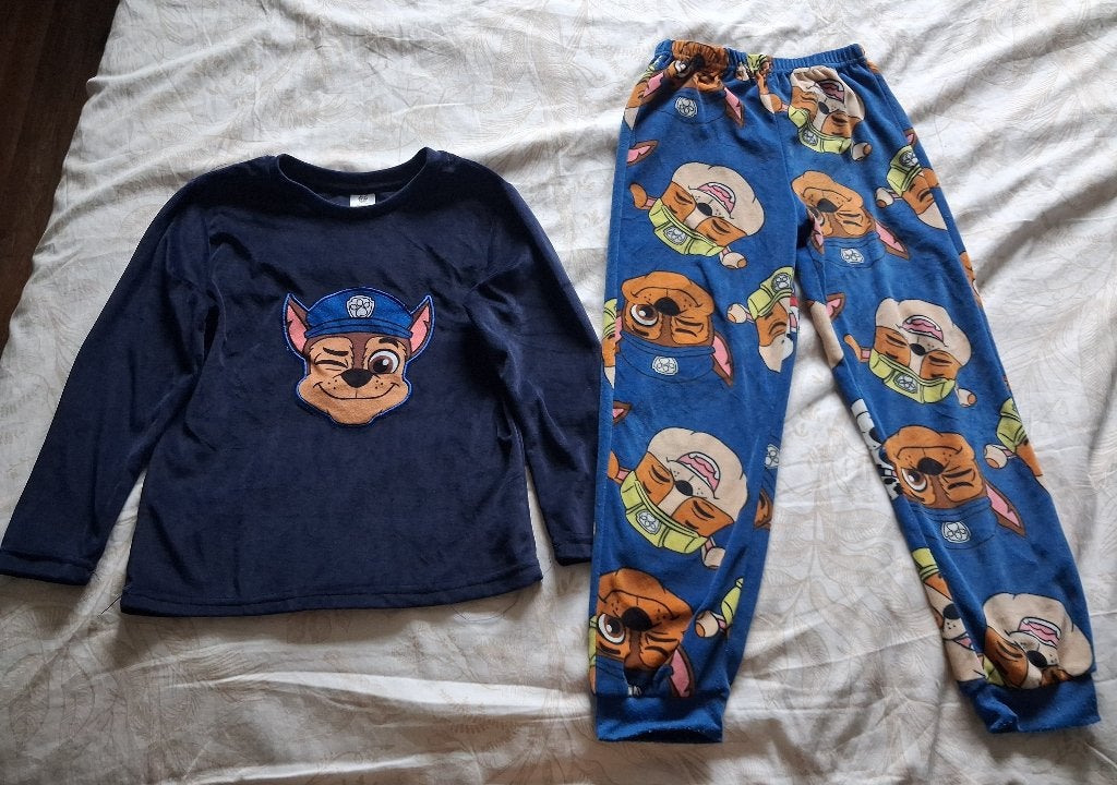 Winter pyjama Paw Patrol maat 122/128, Nacht- of Onderkleding, Verzenden, Zo goed als nieuw, Paw Patrol