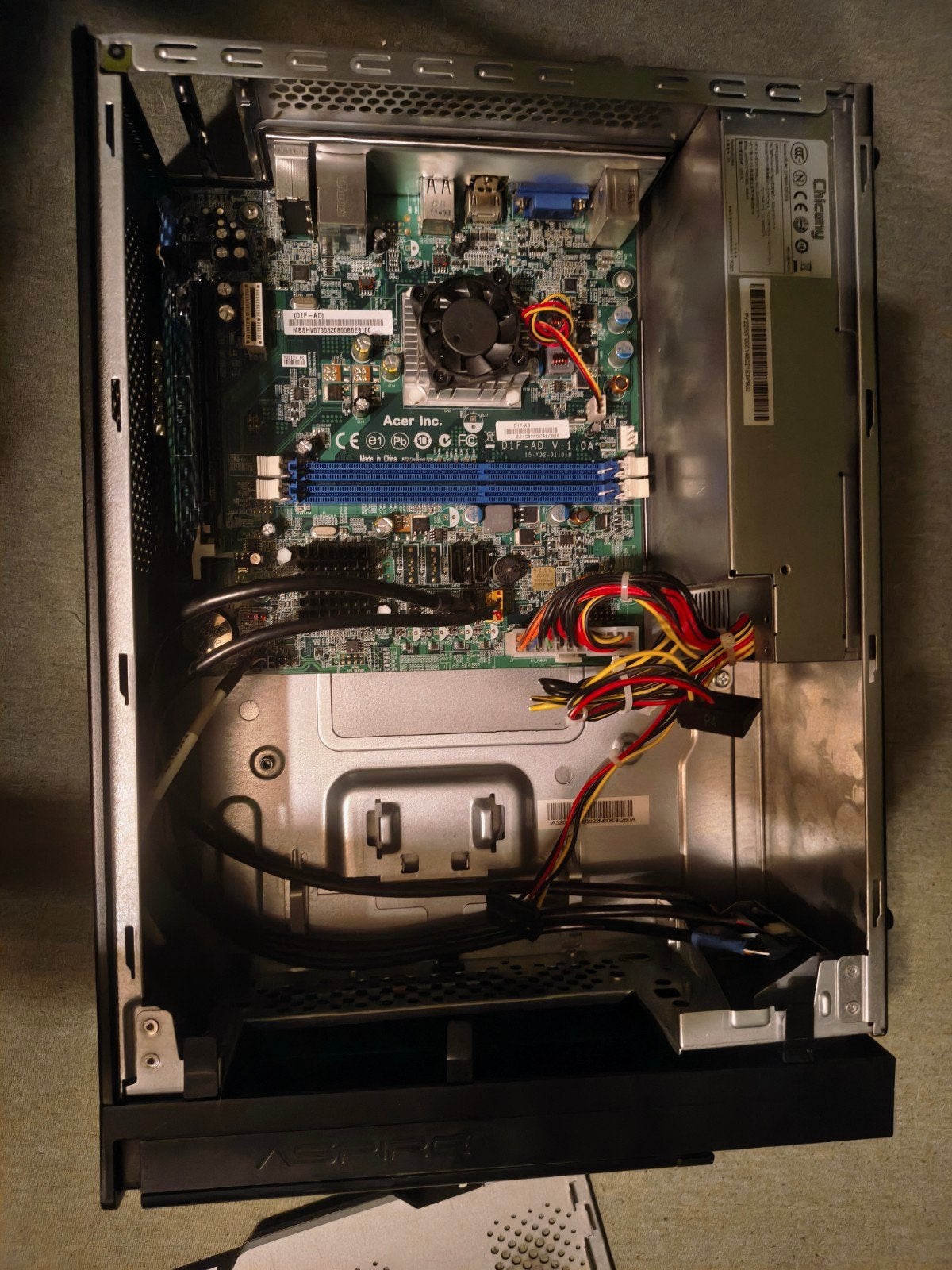 Acer Desktop PC - Onderdelen of Reparatie, Computers en Software, Onbekend, Minder dan 4 GB, Geen, Ophalen of Verzenden