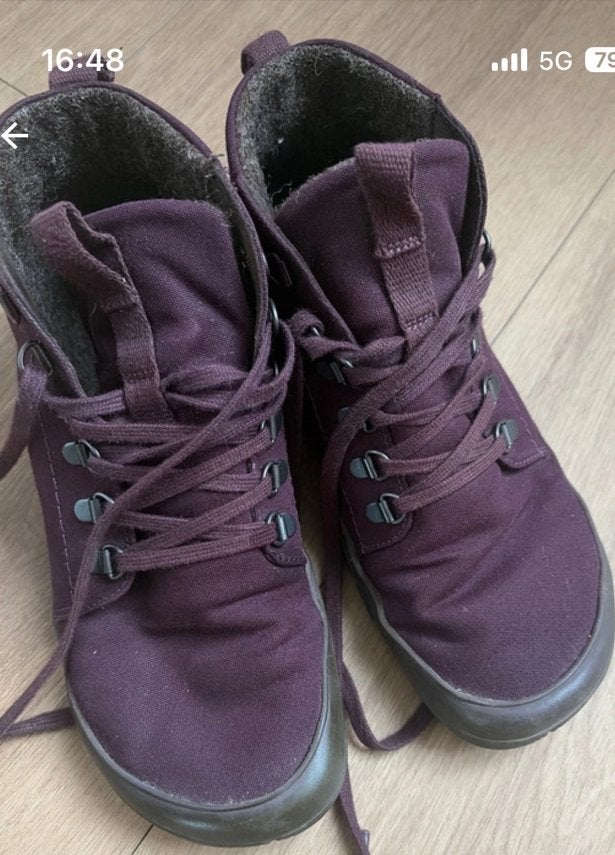 Wildling Tejo Aubergine Barefoot Schoenen Maat 40, Kleding | Dames, Ophalen of Verzenden, Zo goed als nieuw, Overige kleuren, Overige typen