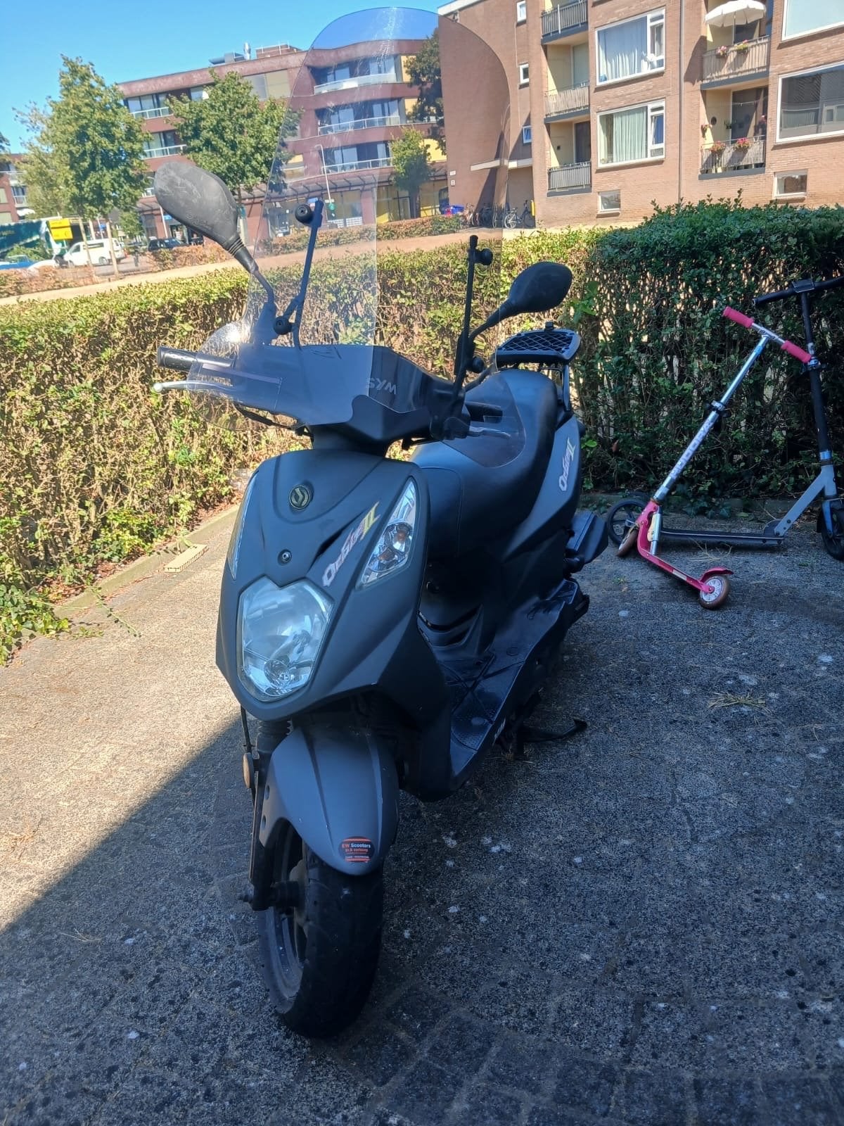 SYM Orbit II Scooter - Grijs, 13859 km, Fietsen en Brommers, Ophalen, Gebruikt, Maximaal 45 km/u, Benzine
