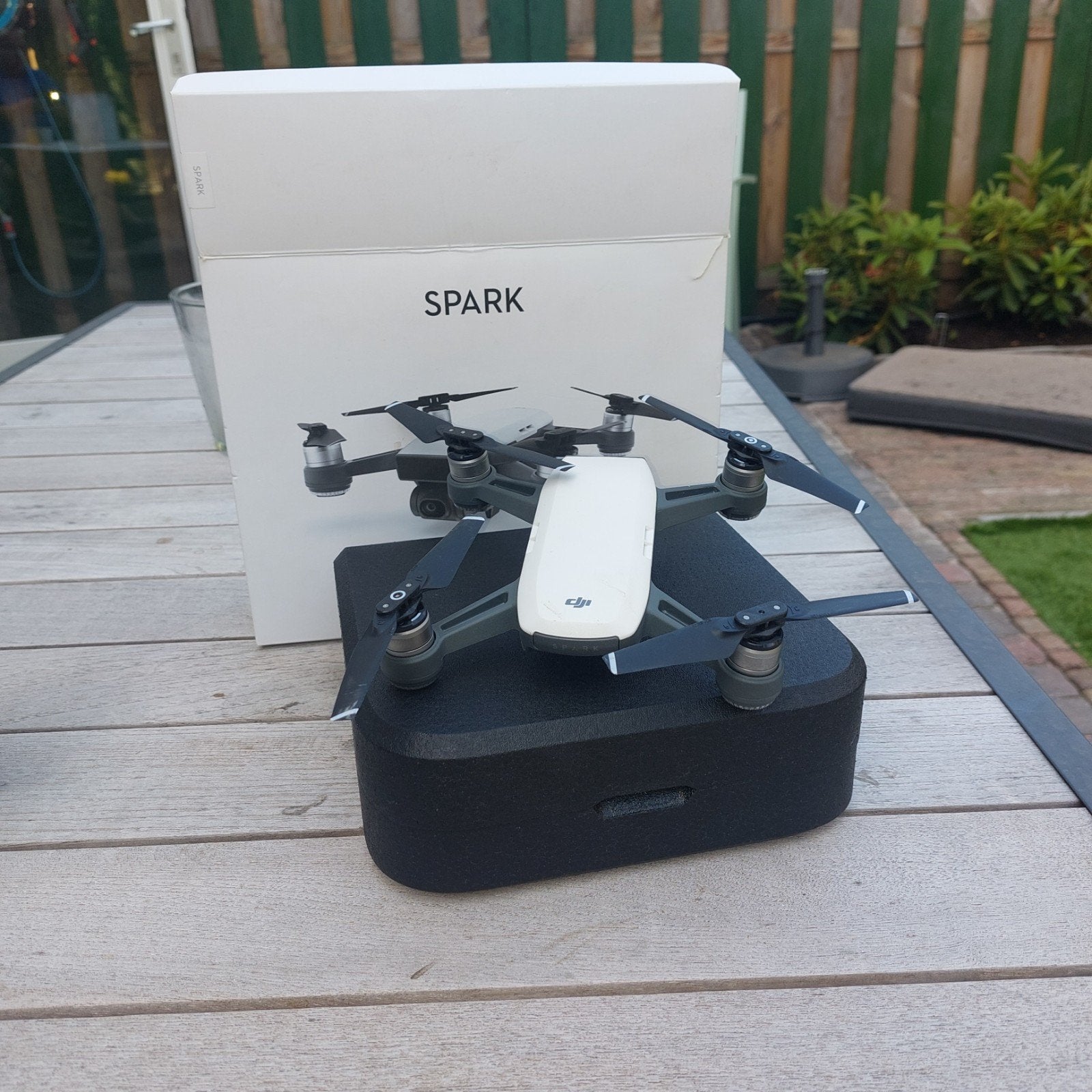 DJI Spark drone - zonder batterij, Ophalen, Gebruikt, Cameradrone, 100 tot 1000 meter
