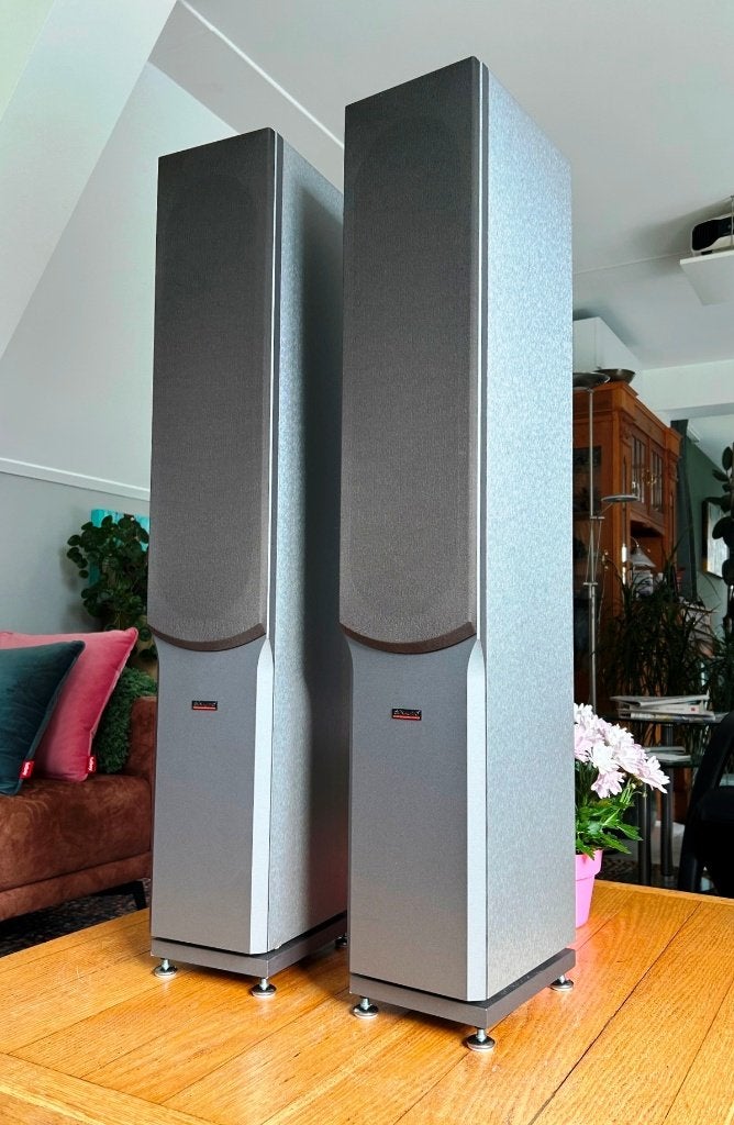 Dynaudio Audience 122 - ZILVER -, Vloerstaande luidspreker, Gebruikt, Basreflex, Ophalen