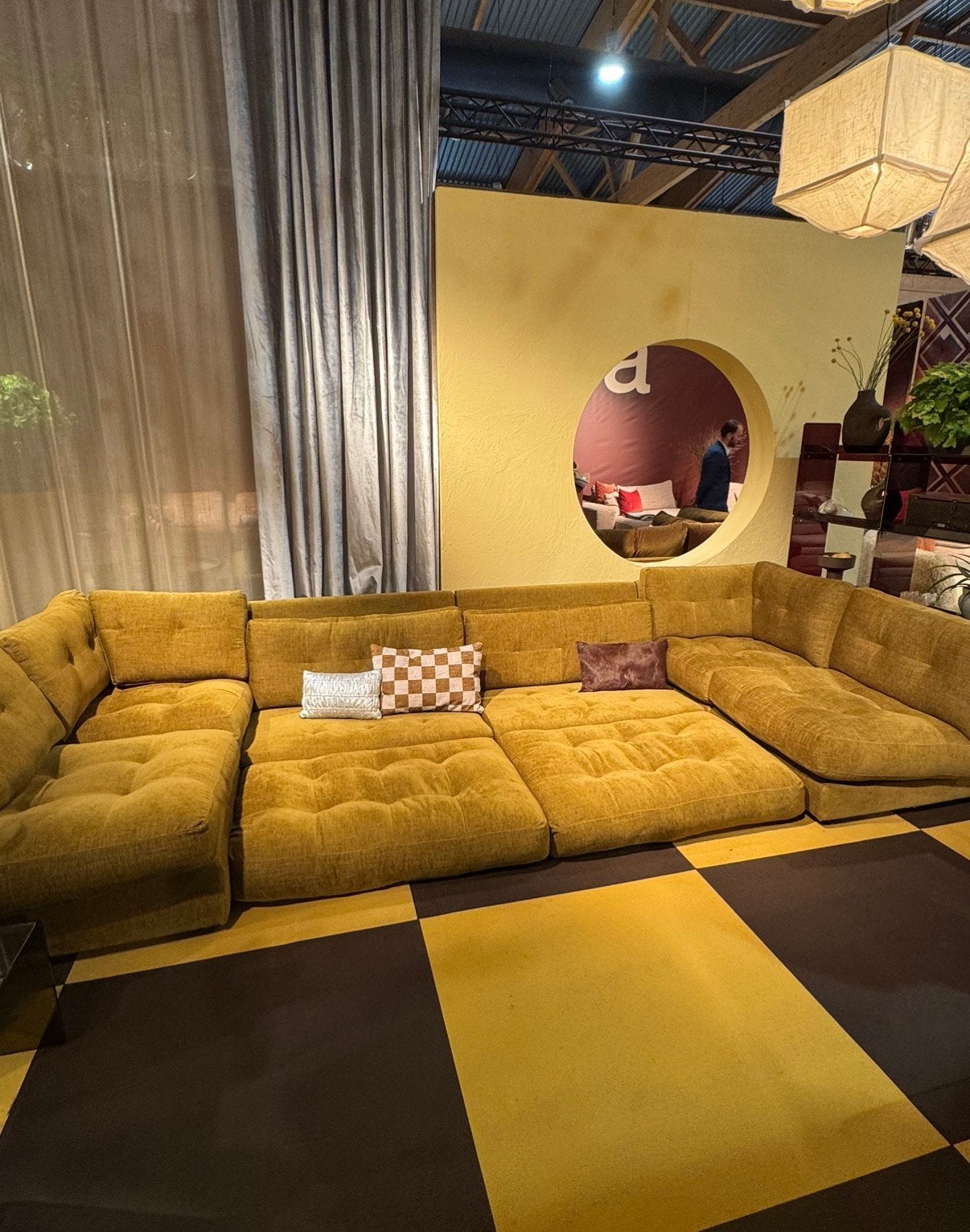 Boogie bank lees de tekst!, Spektakel wonen, Overige maten, Jeroen@spektakelwonen.nl, 75 tot 100 cm