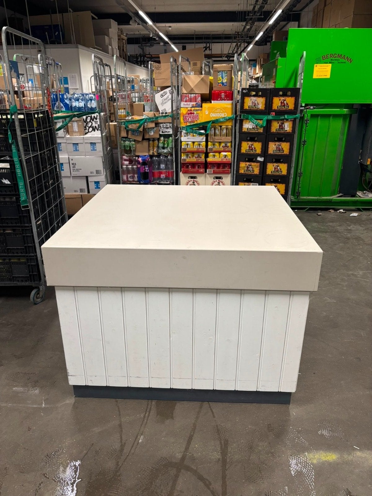 Presentatiemeubel/Displaytafel - Maasief hout, Ophalen