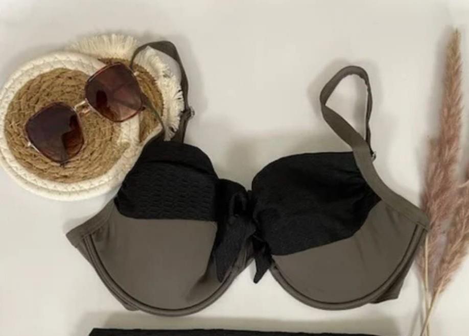 Beachwave bikini top maat 44 46 of 48, Kleding | Dames, Badmode en Zwemkleding, Ophalen of Verzenden, Nieuw, Groen, Bikini