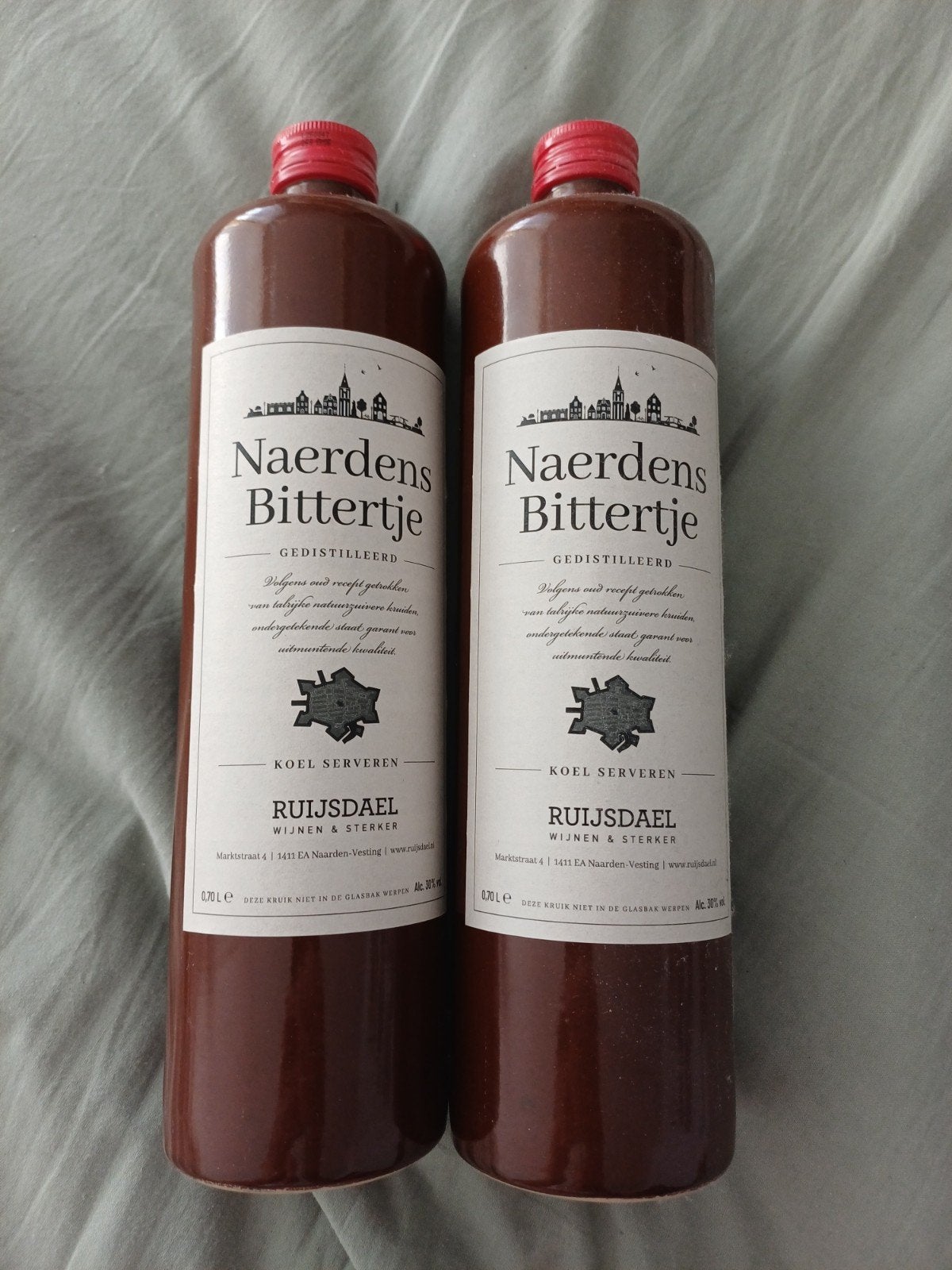 2 flessen kruidenbitter, ongeopend, Ophalen