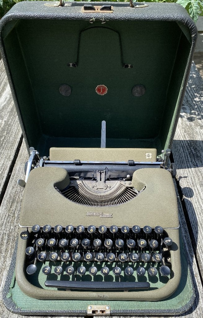 Leuke Typemachine Swissa Piccola Zwitserland - vintage retro, Ophalen of Verzenden, Gebruikt