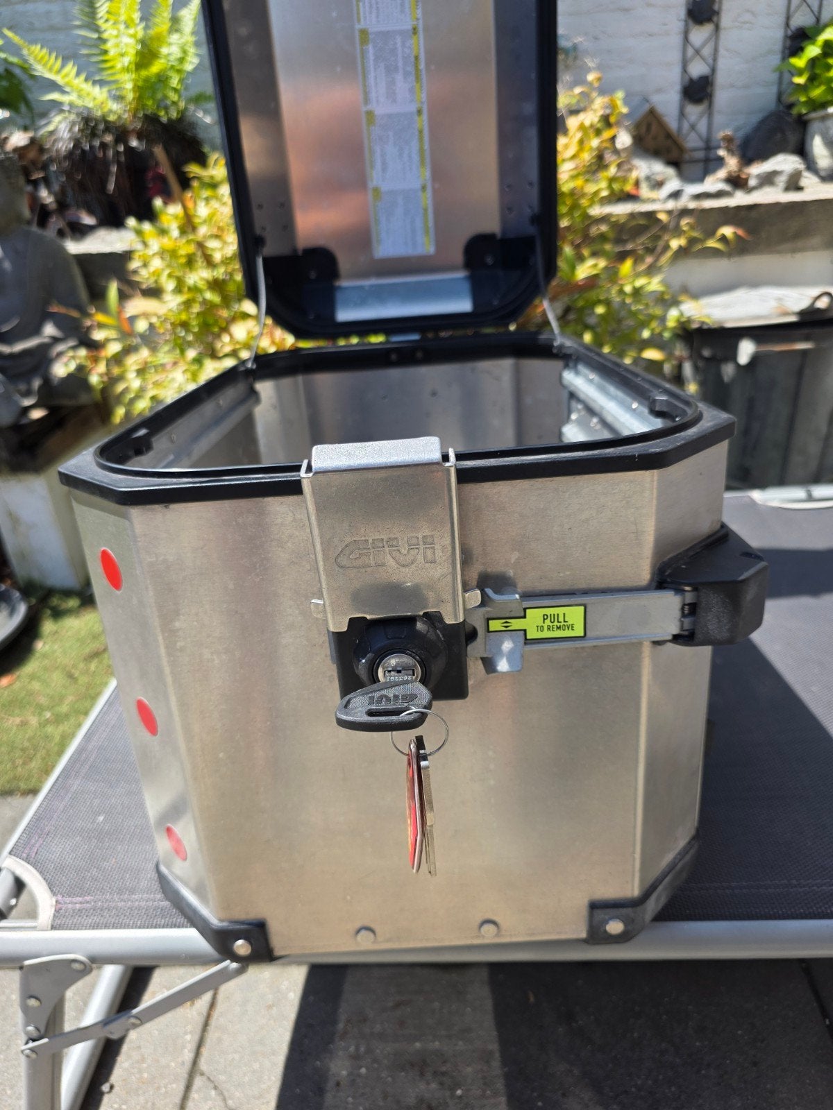 Givi Trekker Outback 48 Liter Zijkoffer - Aluminium, Ophalen, Gebruikt