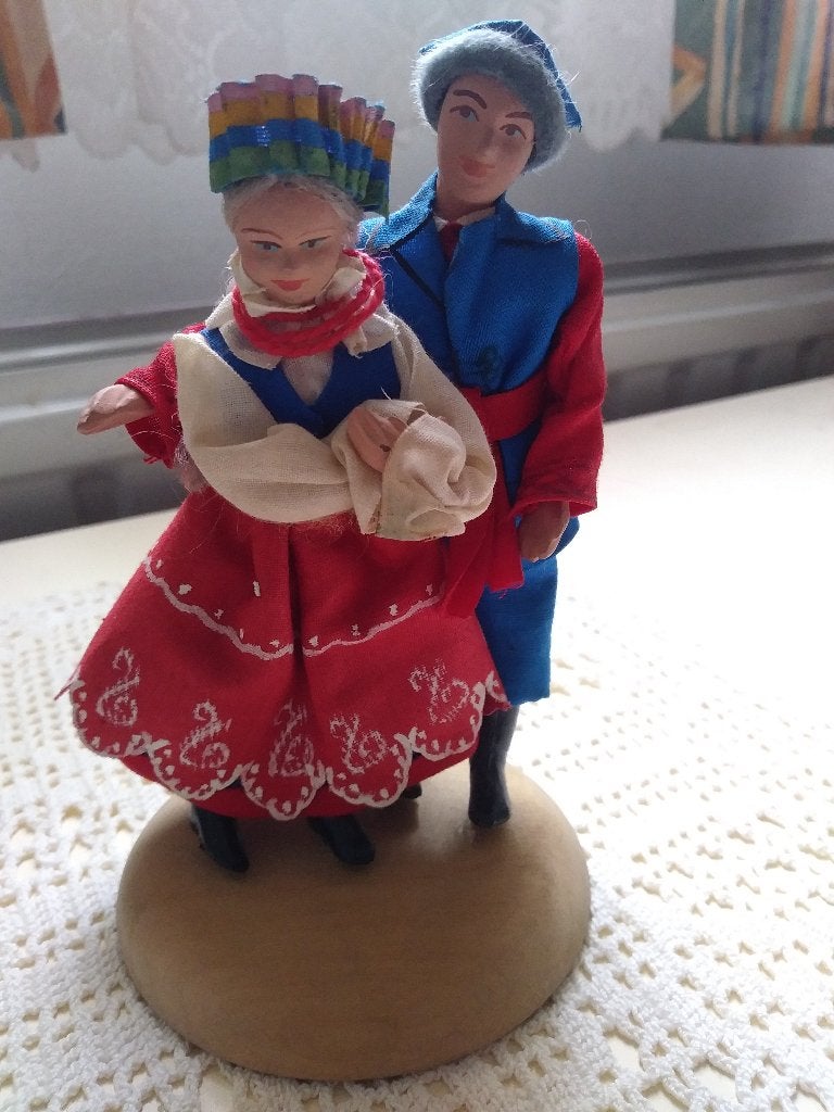 Vintage klederdrachtpoppen uit Polen, jaren '60-'70, Verzamelen, Ophalen, Zo goed als nieuw, Pop