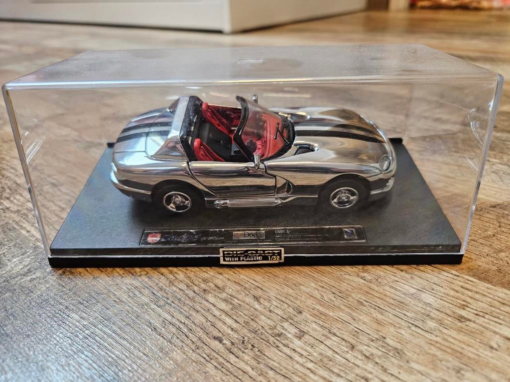 model auto, dodge viper. chroom, Hobby en Vrije tijd, Modelauto's | 1:50, Ophalen of Verzenden, Auto